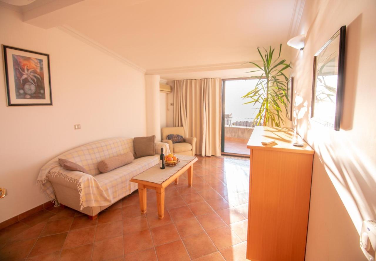 Apartments And Rooms Levantin Inn Sveti Stefan Exteriör bild