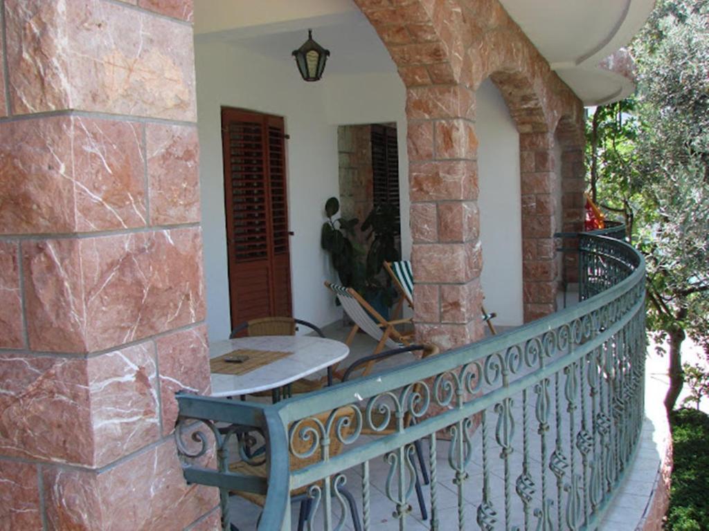 Apartments And Rooms Levantin Inn Sveti Stefan Rum bild