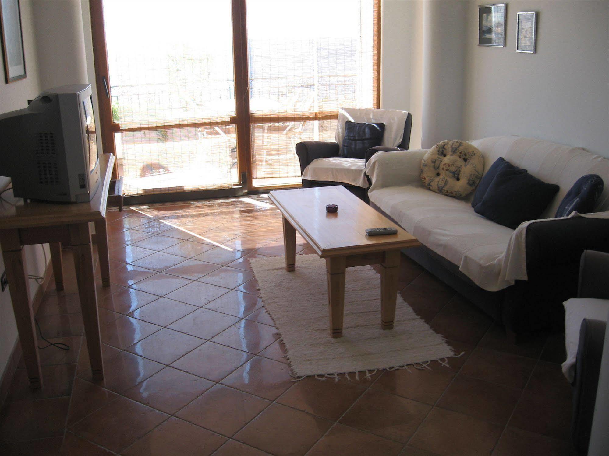 Apartments And Rooms Levantin Inn Sveti Stefan Exteriör bild